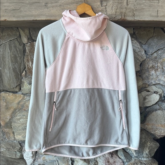 The North Face Tops - The North Face Glacier Fleece Pullover Hoodie Women’s Small